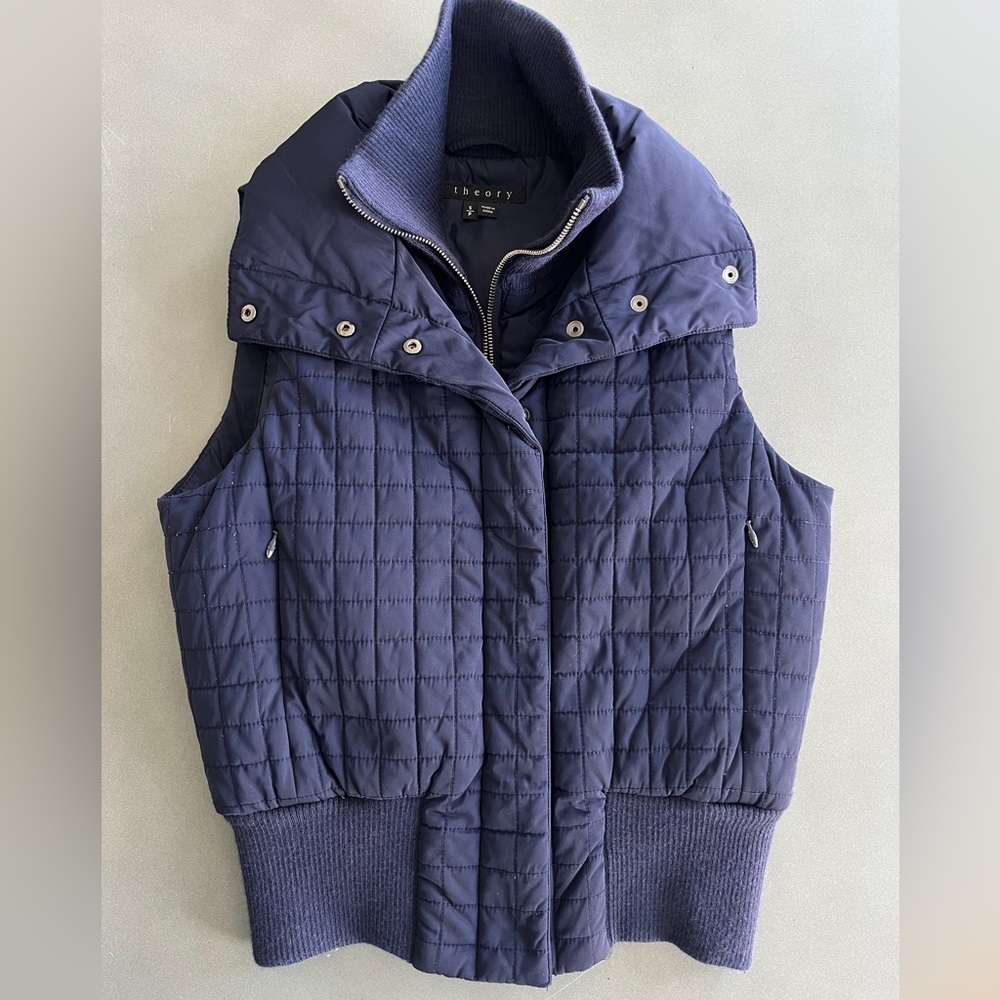 Theory Women's Dark Blue Quilted Vest
